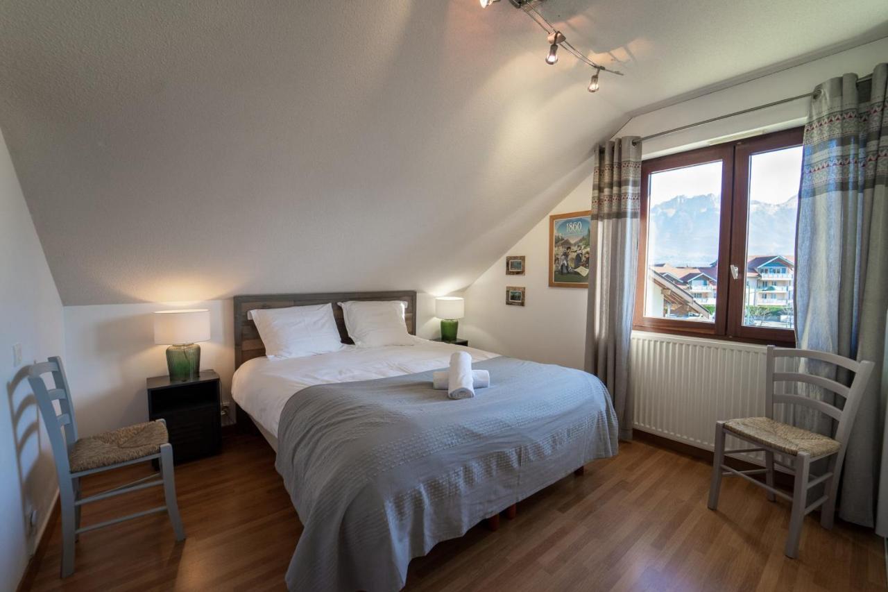 Les Charmes Du Holiday home *
